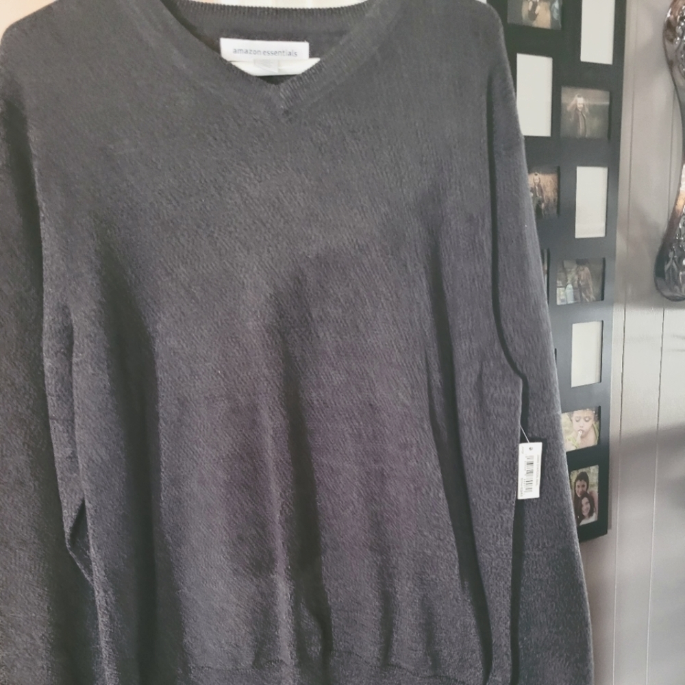 Amazon Essential New w Tag, Mens Charcoal Sweater, Size L/G